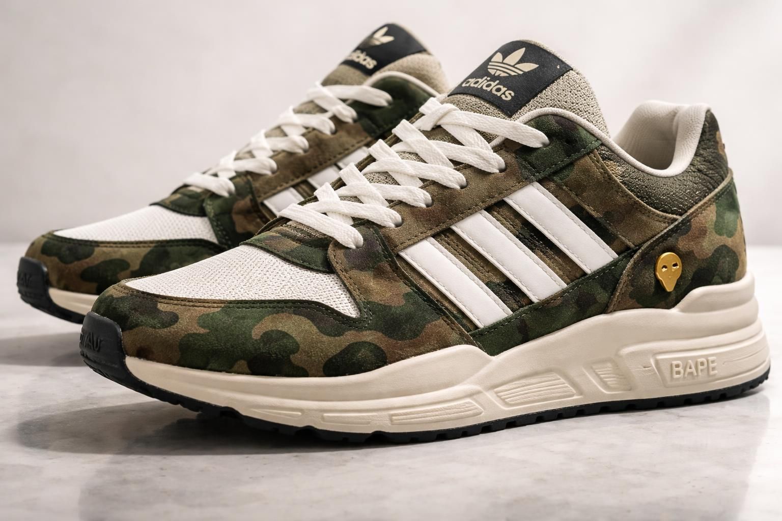découvrez la collaboration tant attendue entre adidas et bape, alliant style urbain et performance sportive avec des chaussures exclusives.